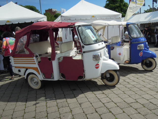 Vespavillage