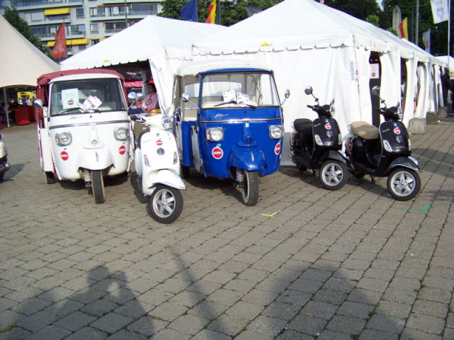 Vespavillage