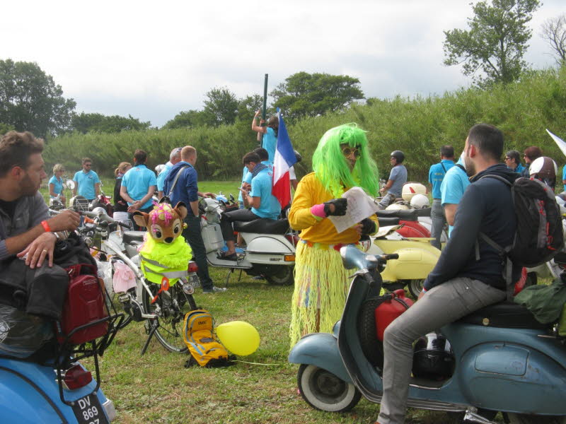 Sammelpunkt zum Vespa Corso